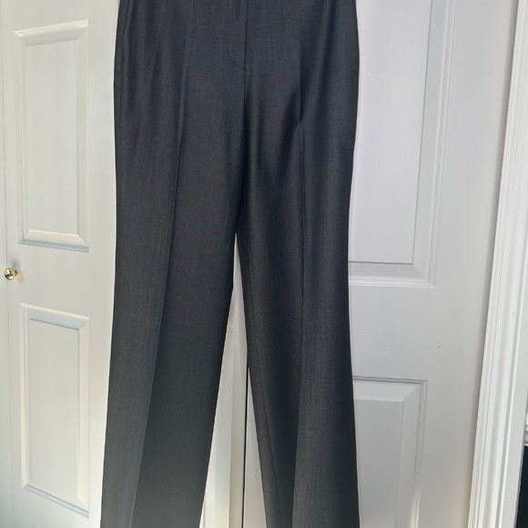 Melanie Lyne by D’Oraz Blazer and Pant Suit in a Dark Denim Colour - Picture 8 of 10